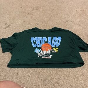 SHEIN Dark Green Chicago Graphic Crop Top